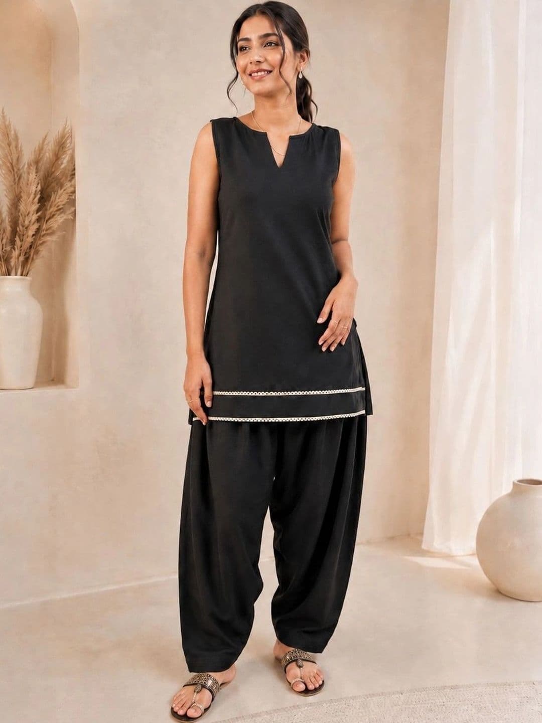 KALINI Women Regular Kurti with Patiala - view 1