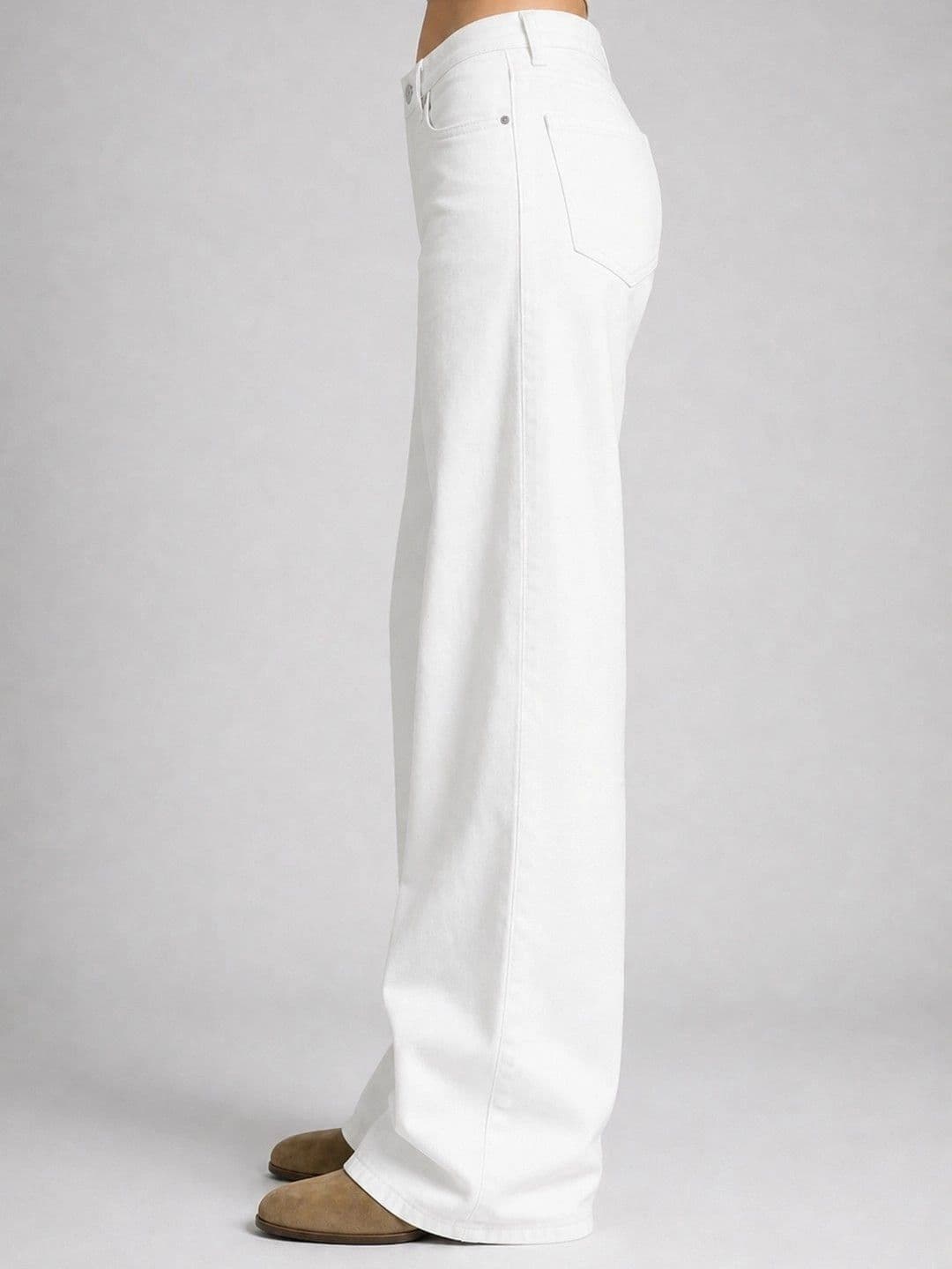 Suo Women Straight Fit Low-Rise Jeans thumbnail 2