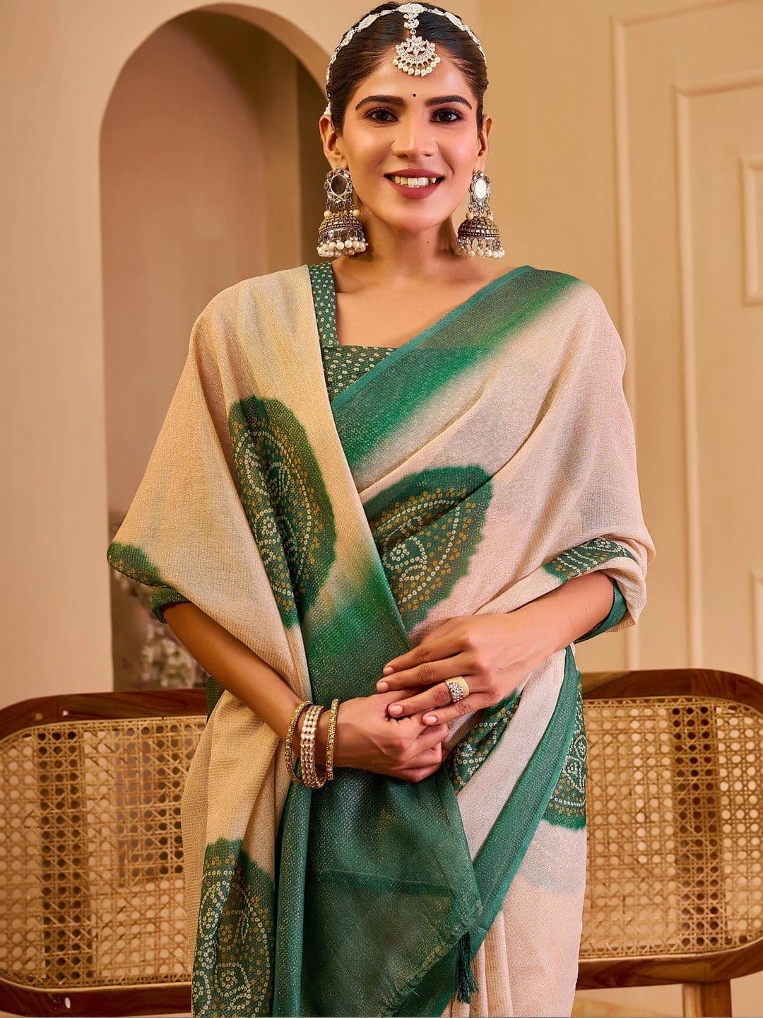 Maroosh Ethnic Motifs Printed Silk Cotton Handloom Saree thumbnail 6