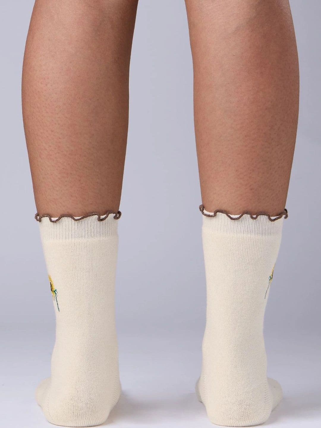 The Souled Store Unisex Cotton Blend Patterned Above Ankle Socks thumbnail 3