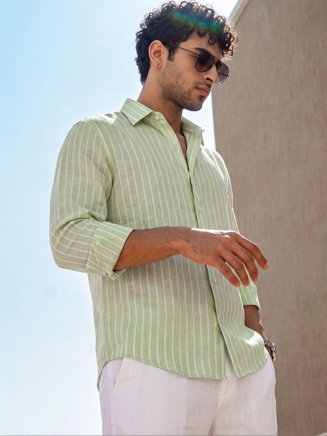 Urban Scissors Men Slim Fit Striped Casual Shirt thumbnail 4