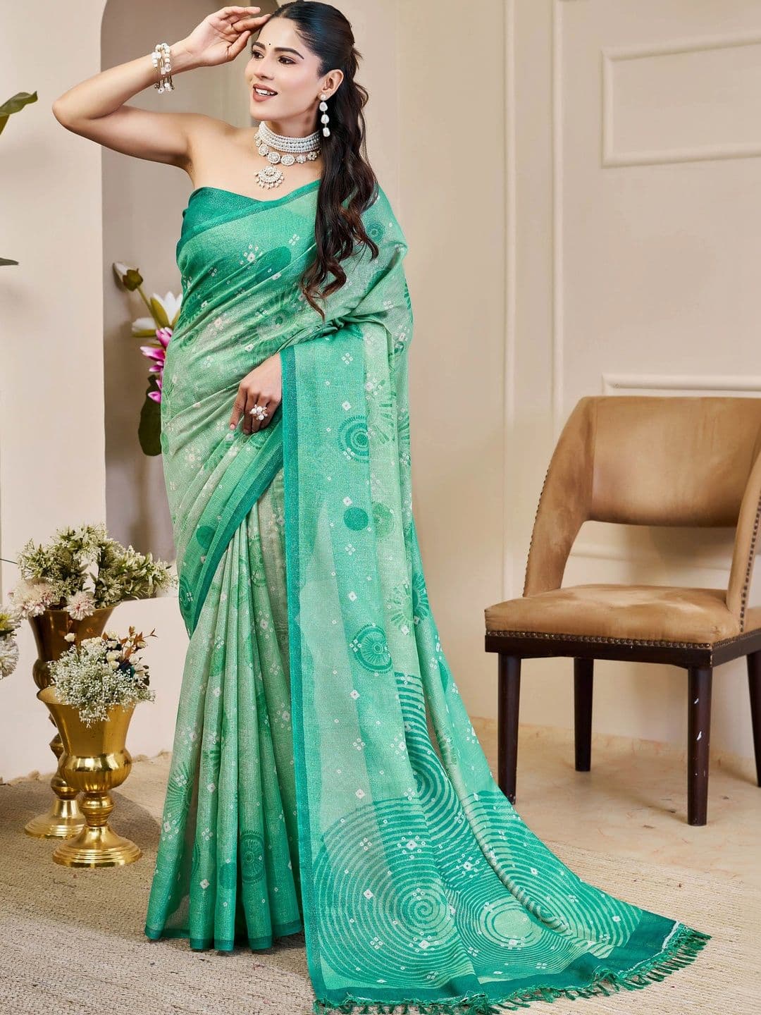 Maroosh Bandhani Silk Cotton Handloom Saree thumbnail 3