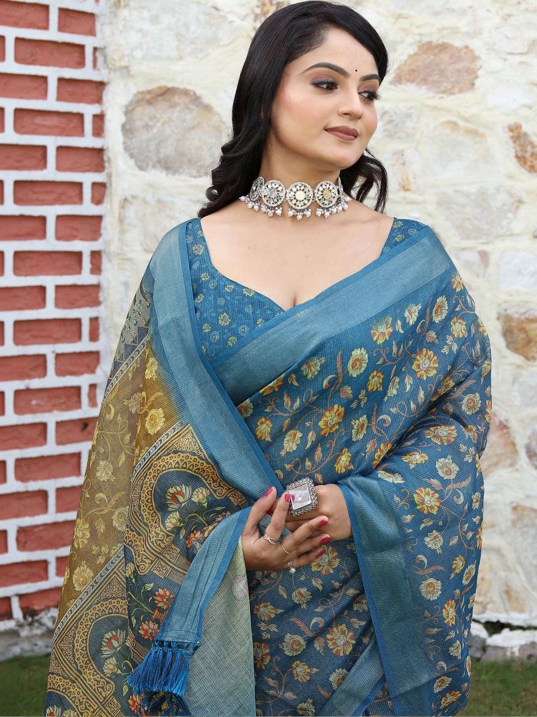 HERE&NOW Women  Floral Silk Cotton Handloom Saree thumbnail 5