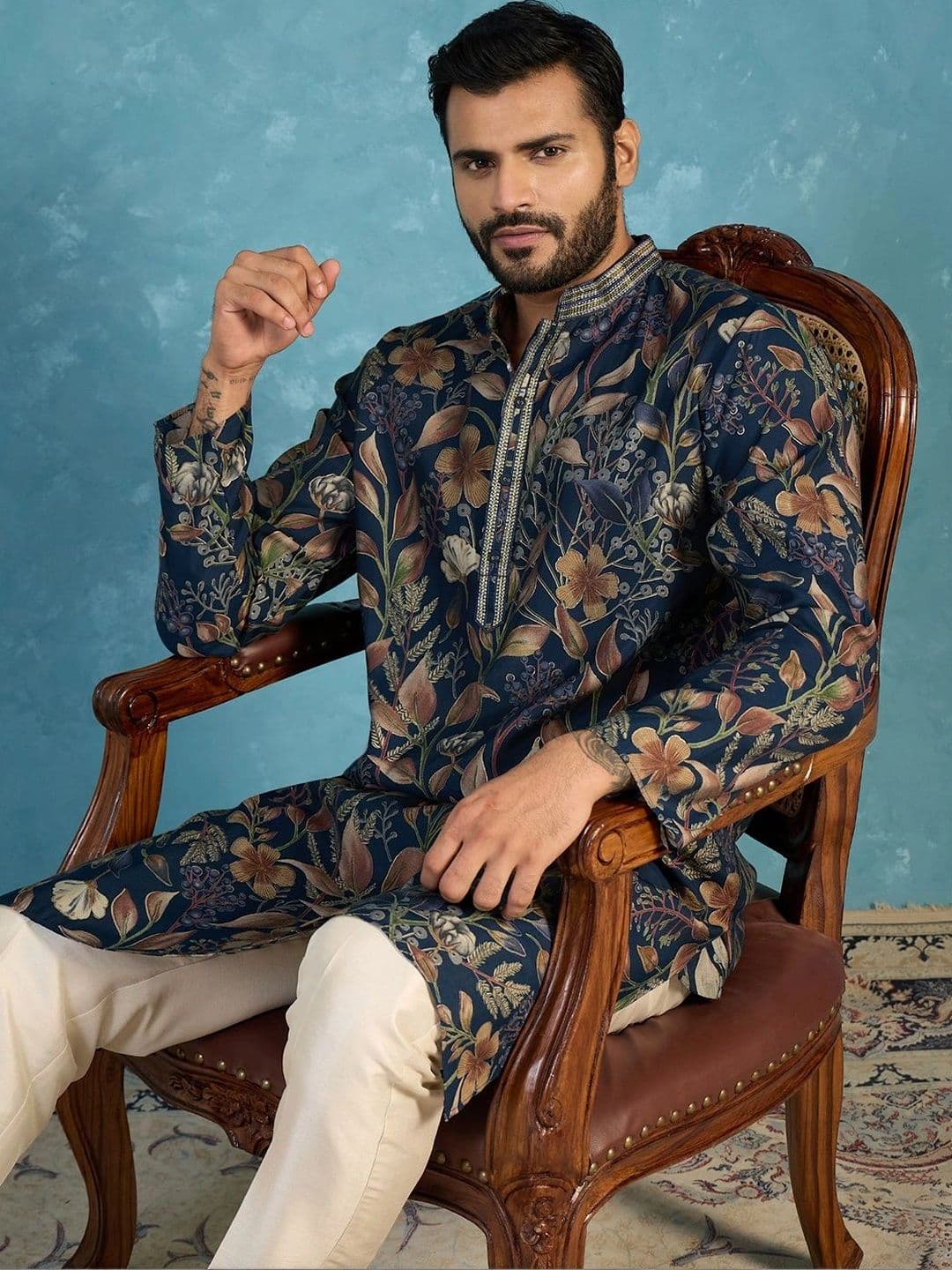 House of Pataudi Men Floral Printed Thread Work Floral Kurta thumbnail 2