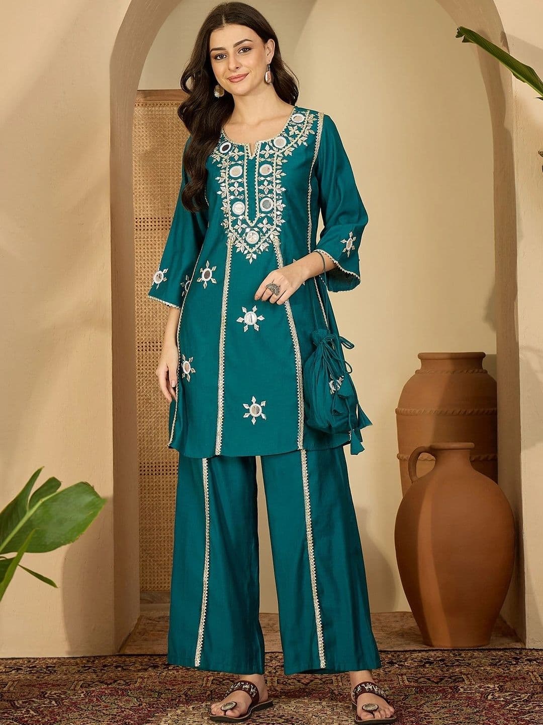 Sangria Women Ethnic Motifs Embroidered Regular Mirror Work Kurta with Palazzos thumbnail 2