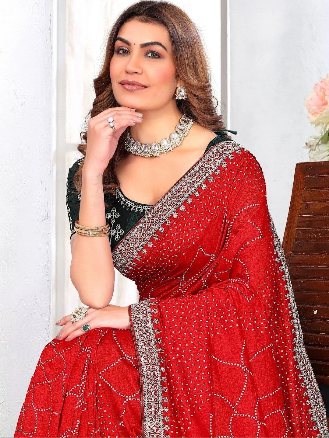 SmileyFashion Bandhani Embroidered Art Silk Designer Saree thumbnail 4