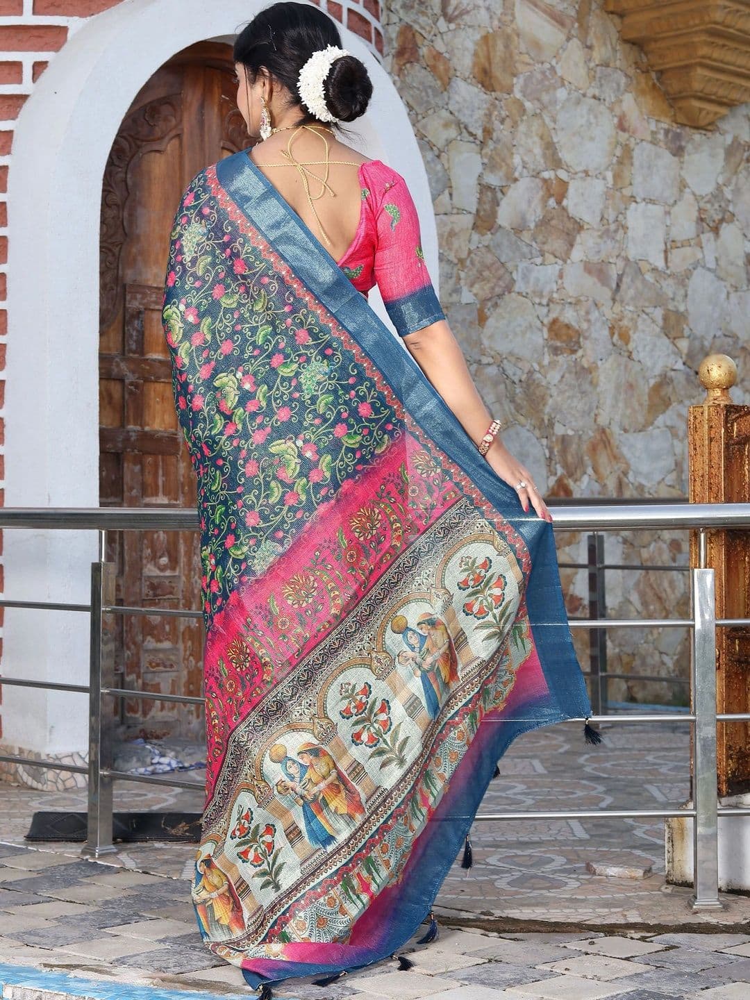 MANVAA Floral Silk Cotton Handloom Saree thumbnail 6
