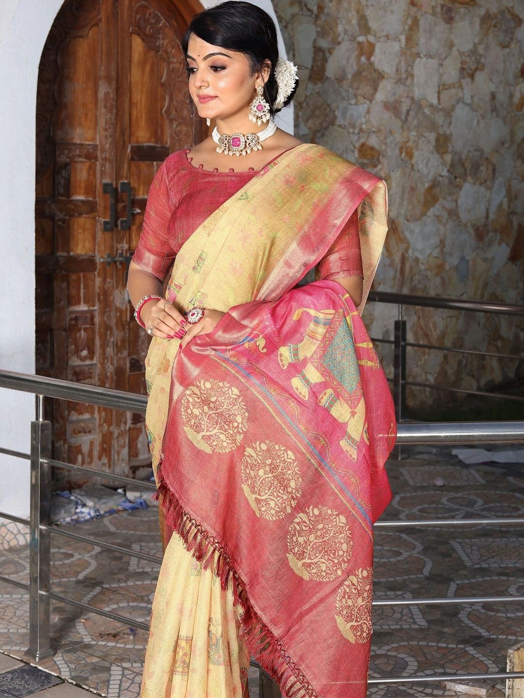 MANVAA Woven Design Zari Silk Cotton Handloom Saree thumbnail 5