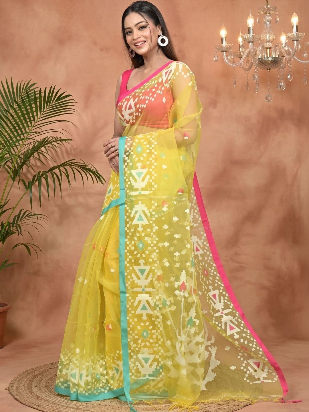 GitAsit Ethnic Motifs Sequinned Handloom Taant Saree thumbnail 5