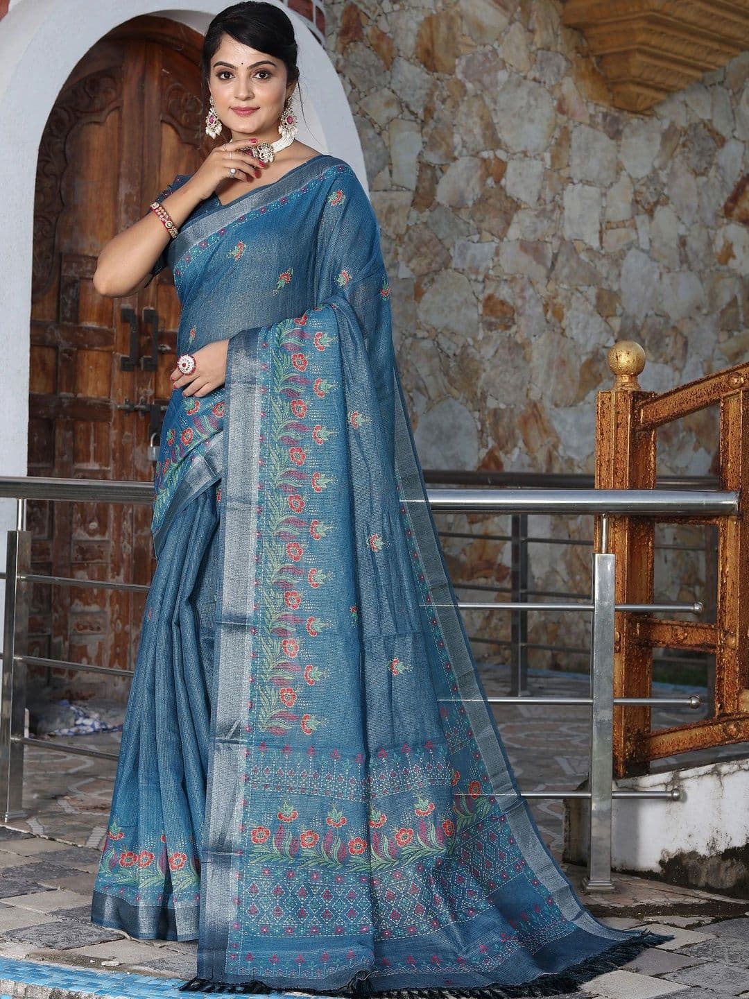 HERE&NOW Floral Zari Silk Cotton Handloom Saree thumbnail 4