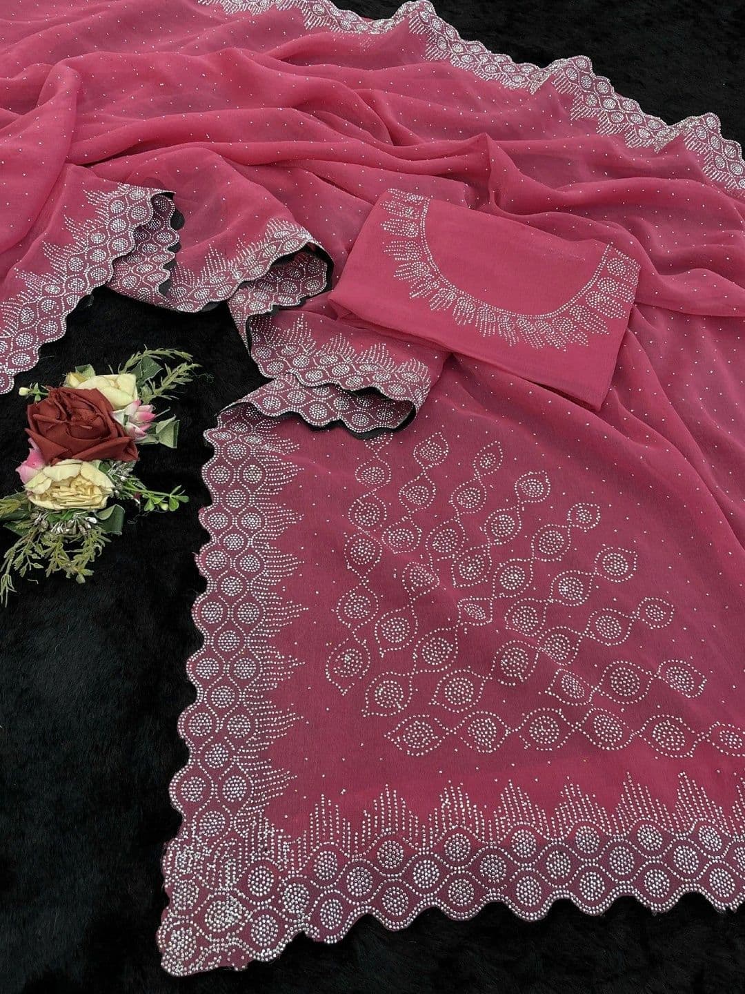 SmileyFashion Embroidered Pure Georgette Saree thumbnail 5