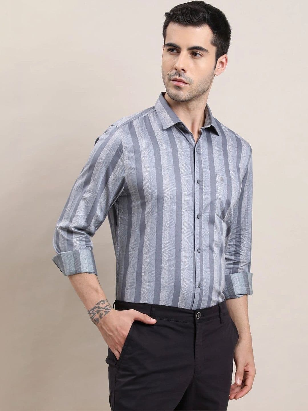 Turtle Men Relaxed Slim Fit Striped Casual Shirt thumbnail 4