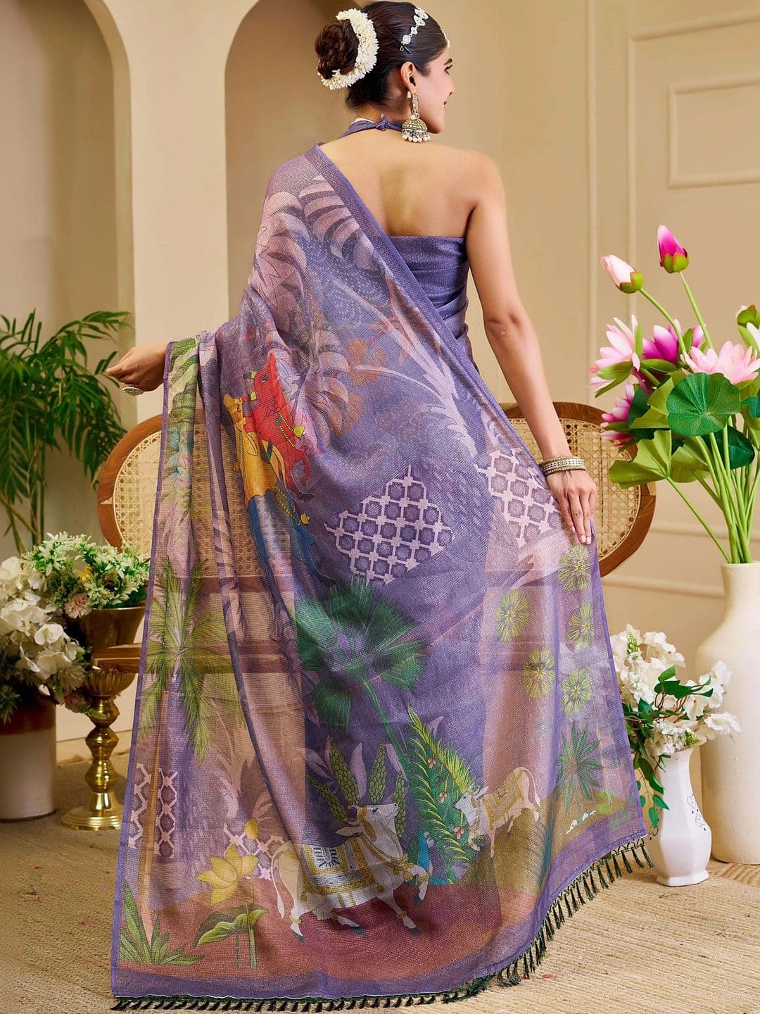 MANVAA Women Floral Printed Silk Cotton Handloom Saree thumbnail 3