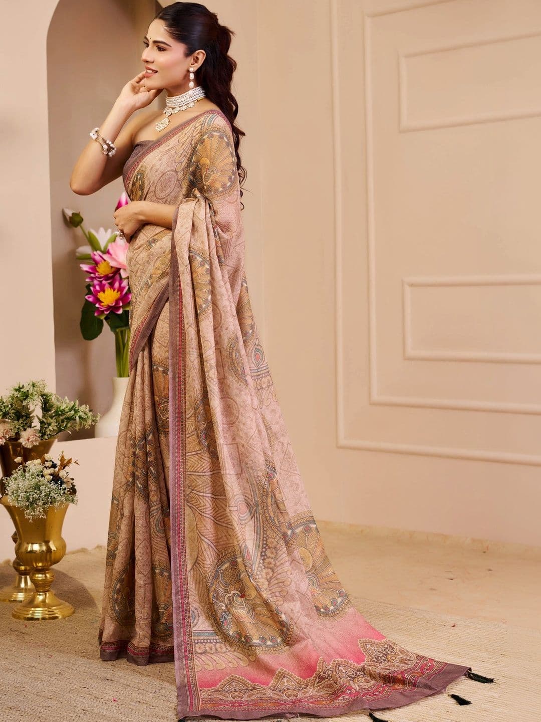 Maroosh Women Paisley Silk Cotton Handloom Saree thumbnail 3