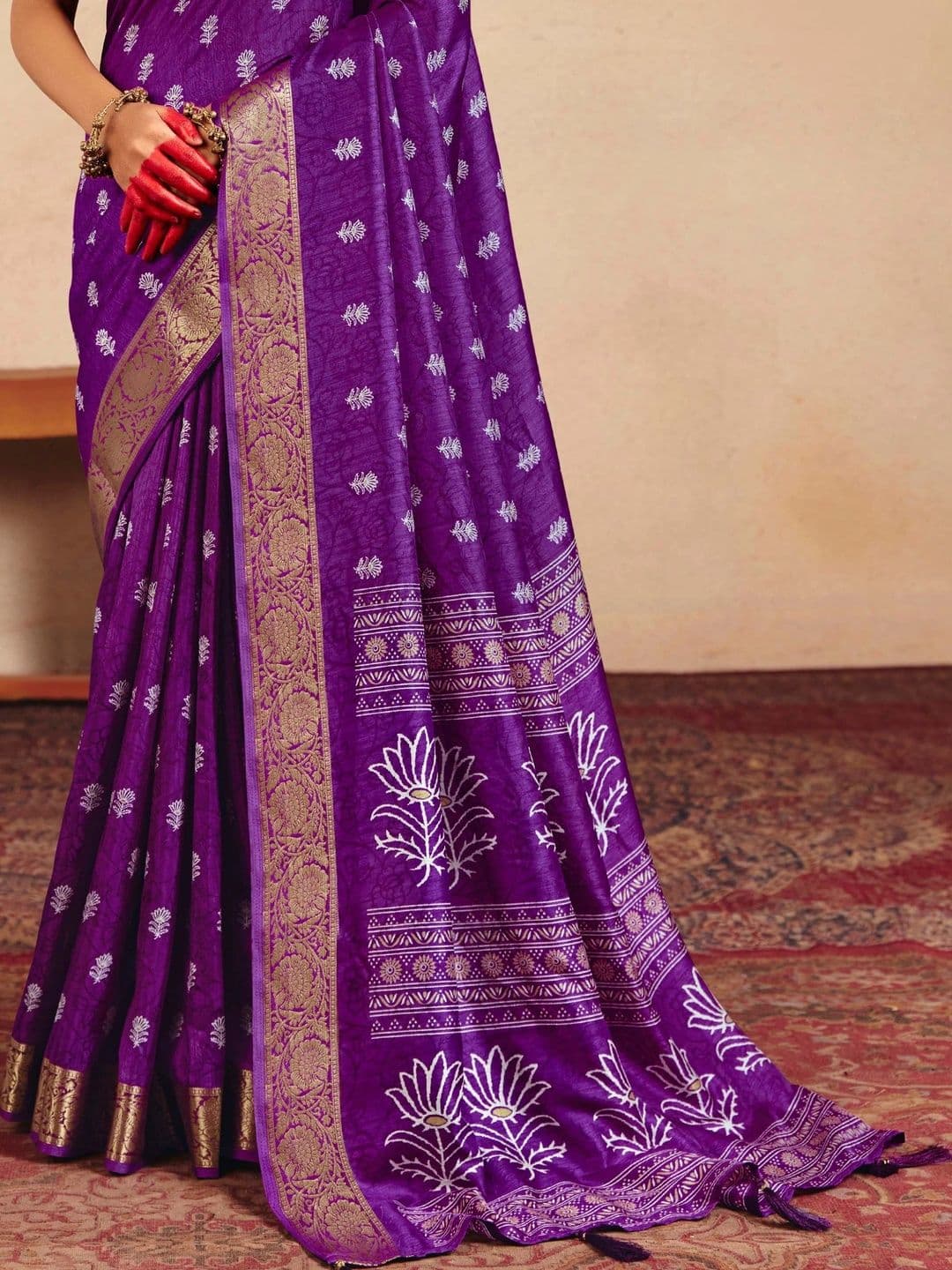 TIRA Woven Design Zari Silk Blend Fusion Saree thumbnail 2