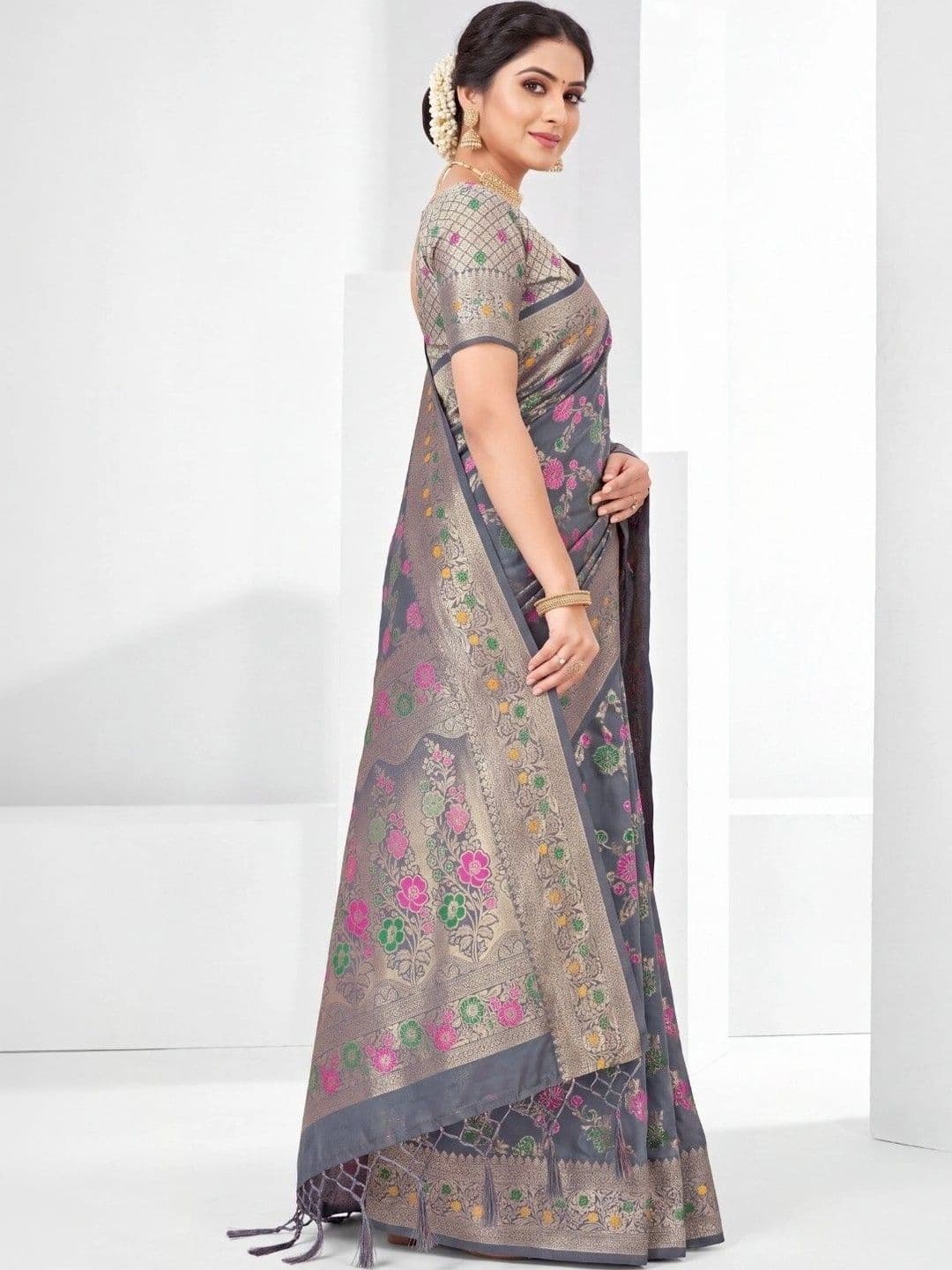 KALINI Floral Zari Art Silk Fusion Banarasi Saree thumbnail 4