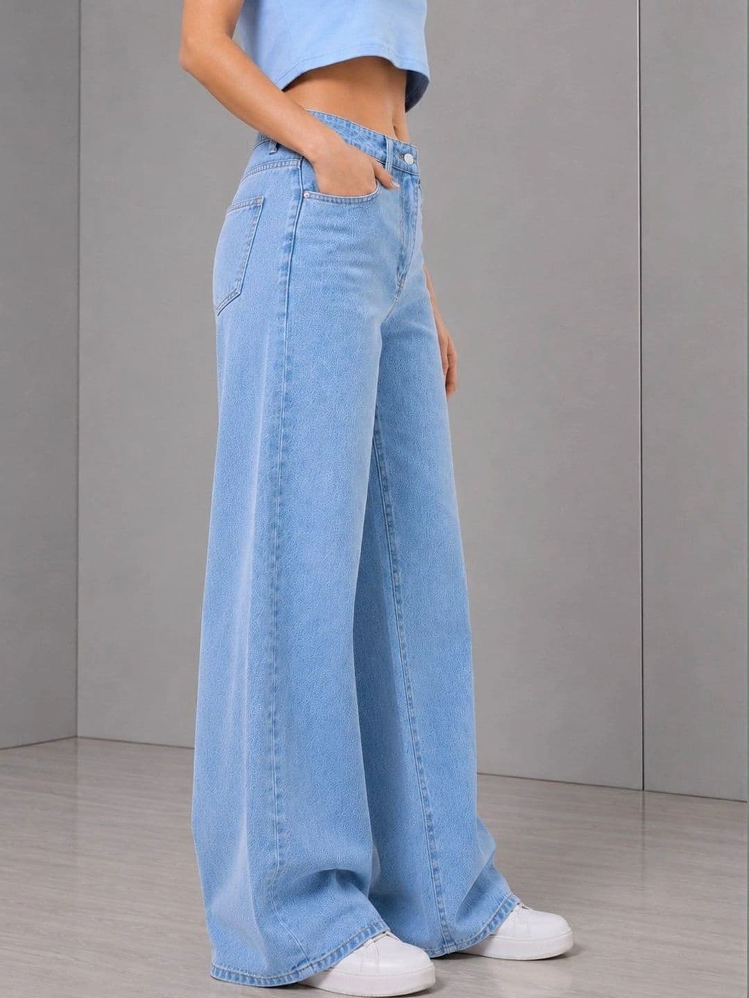 DressBerry Women Comfort Wide Leg High-Rise Light Fade Stretchable Jeans thumbnail 4
