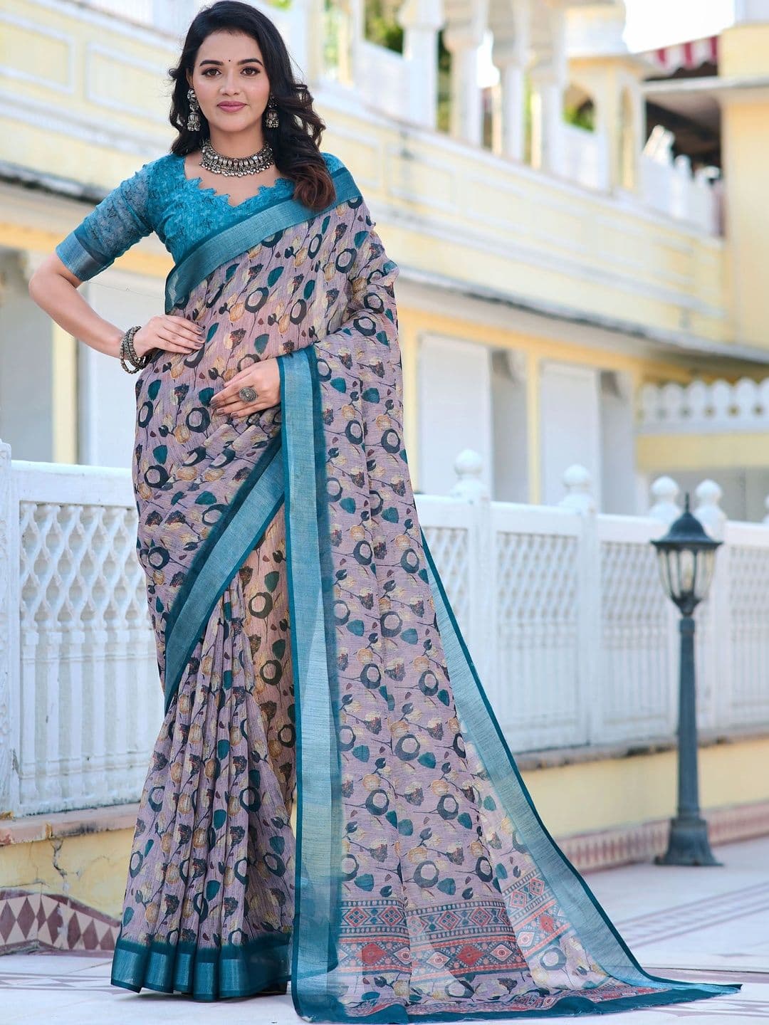 Maroosh Floral Saree - view 1