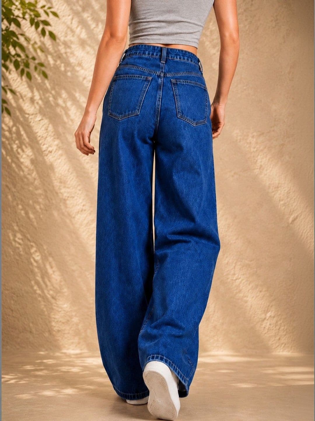 DressBerry Women Comfort Wide Leg High-Rise Light Fade Stretchable Jeans thumbnail 4
