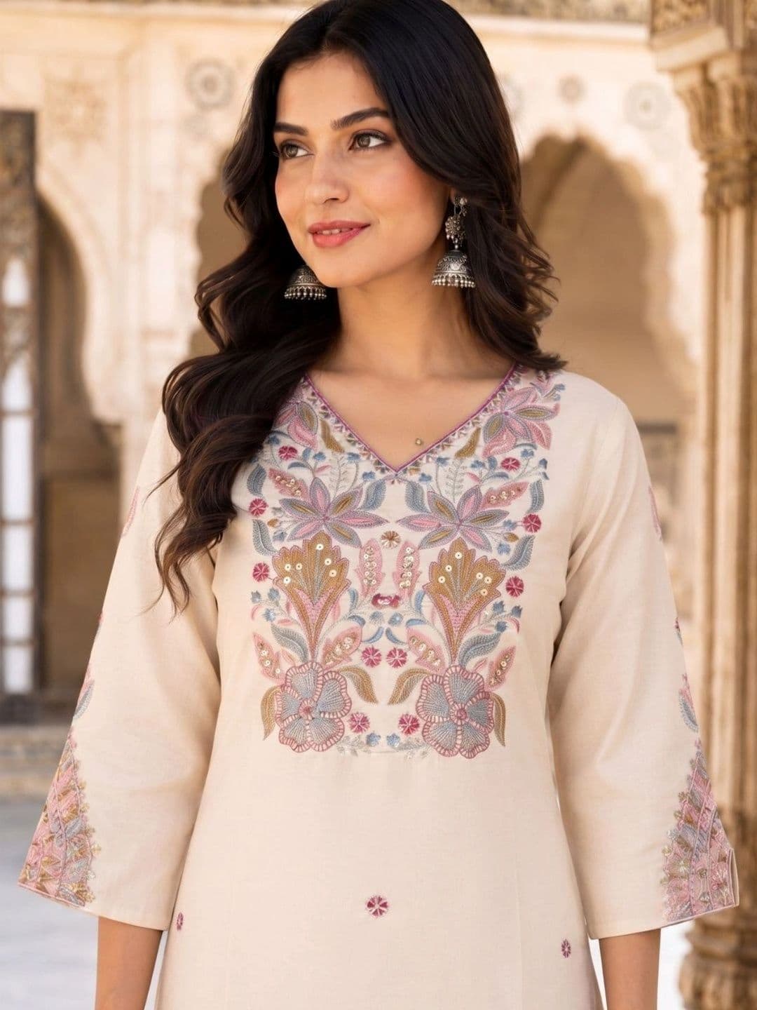 HERE&NOW X fwd Women Ethnic Regular Thread Work Pure Silk Kurta with Palazzos & With thumbnail 4