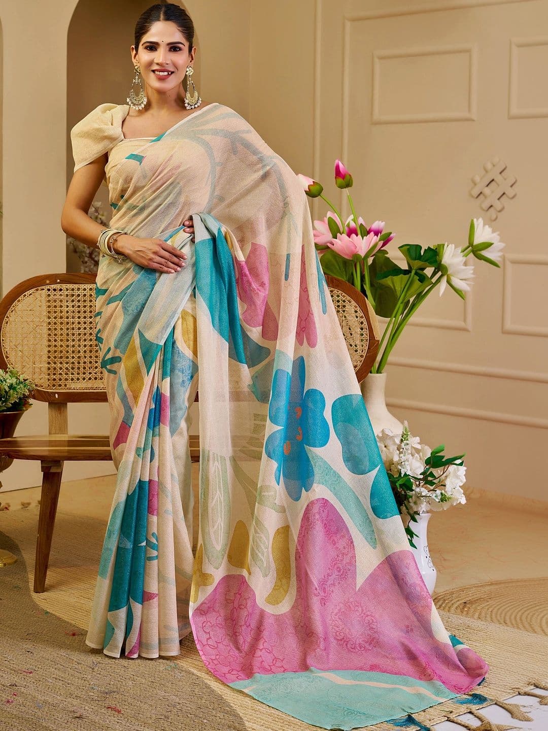 Maroosh Women Floral Silk Cotton Handloom Saree - view 1