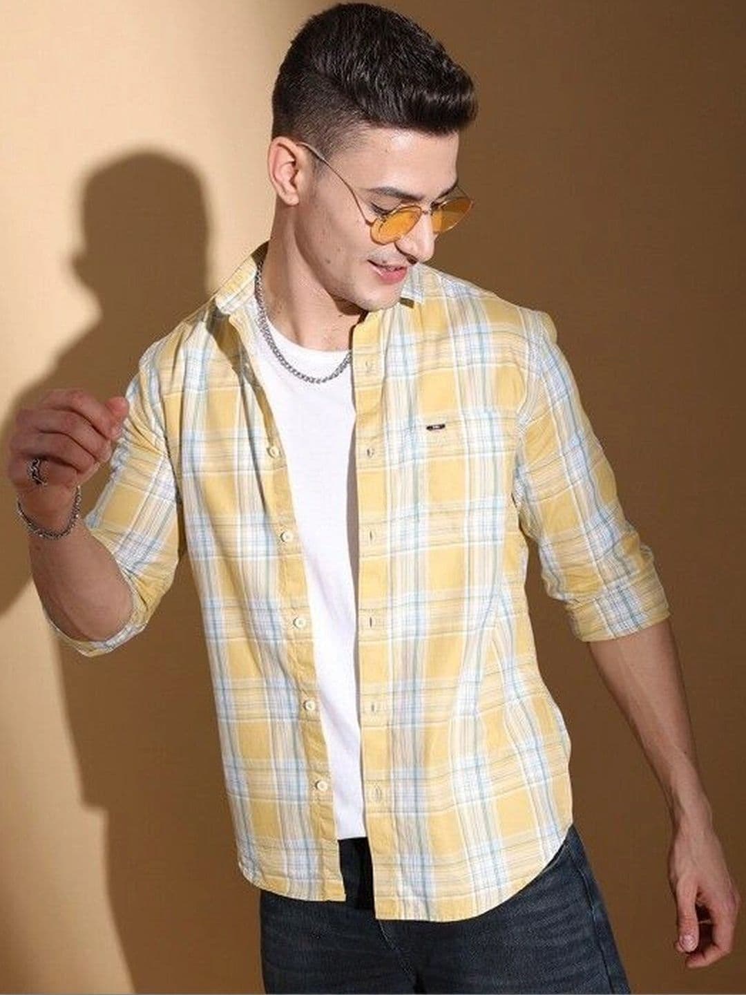 Studio-9 Men Classic Slim Fit Checked Casual Shirt thumbnail 3
