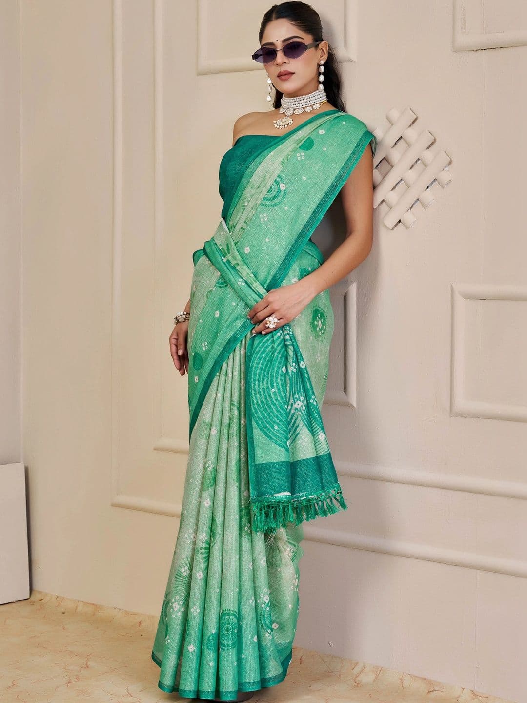 MANVAA Silk Cotton Handloom Saree thumbnail 3