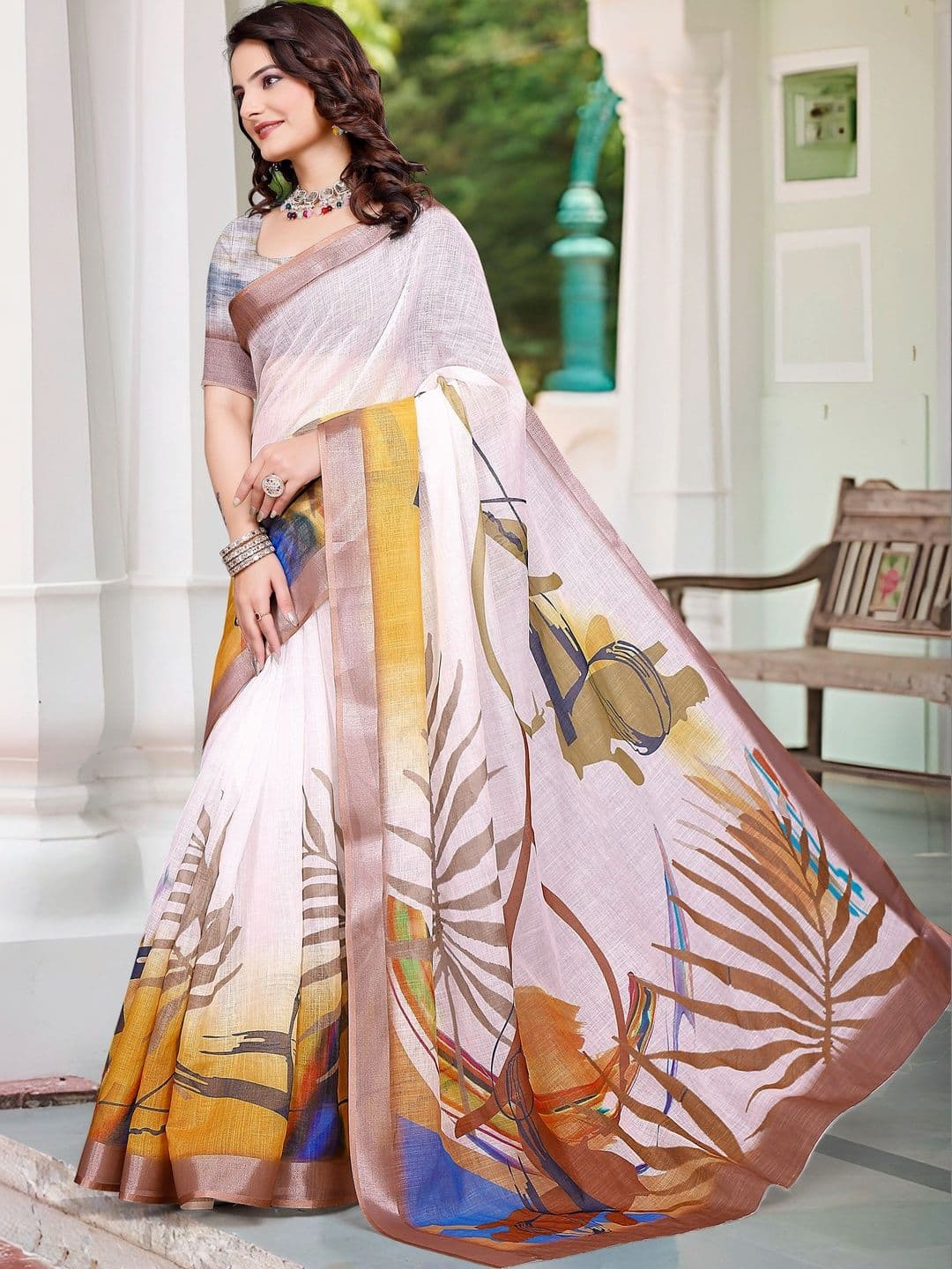 Maroosh Fusion Saree thumbnail 5