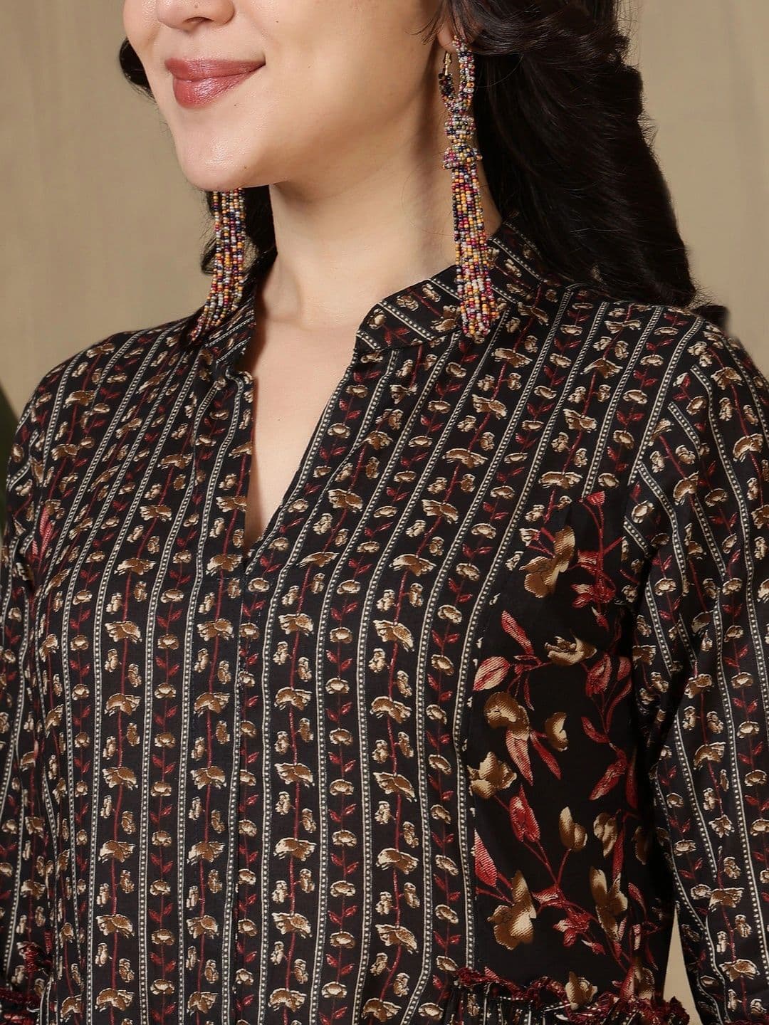 Sangria Women Floral Printed Floral Anarkali Kurta thumbnail 4