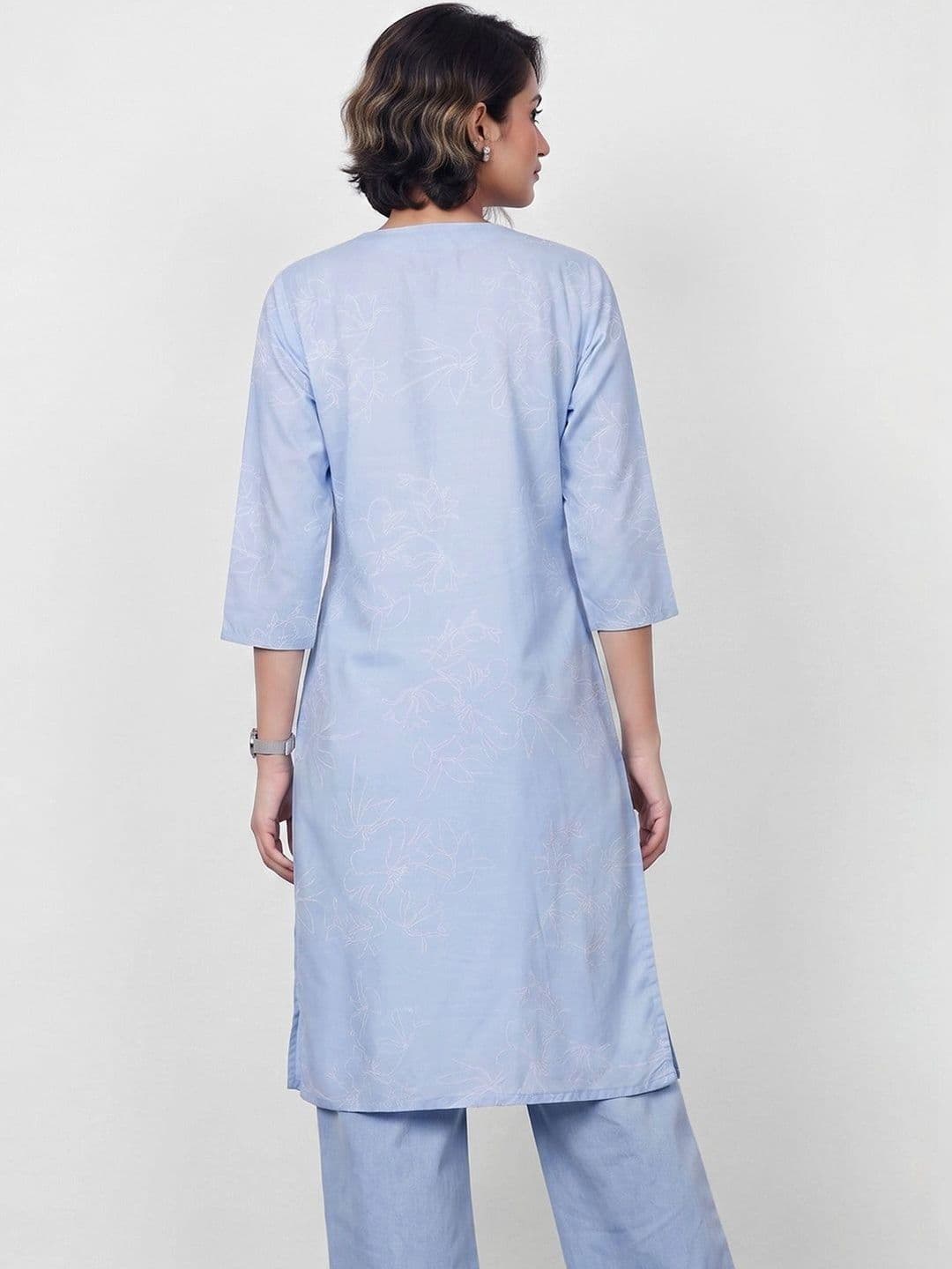 Melange by Lifestyle Women Floral Embroidered Thread Work Floral Kurta thumbnail 5