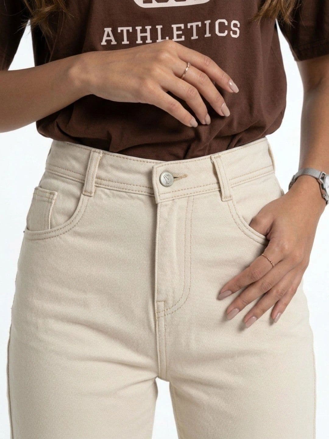 COMFITS Women Classic Relaxed Fit Mid-Rise Stretchable Jeans thumbnail 3