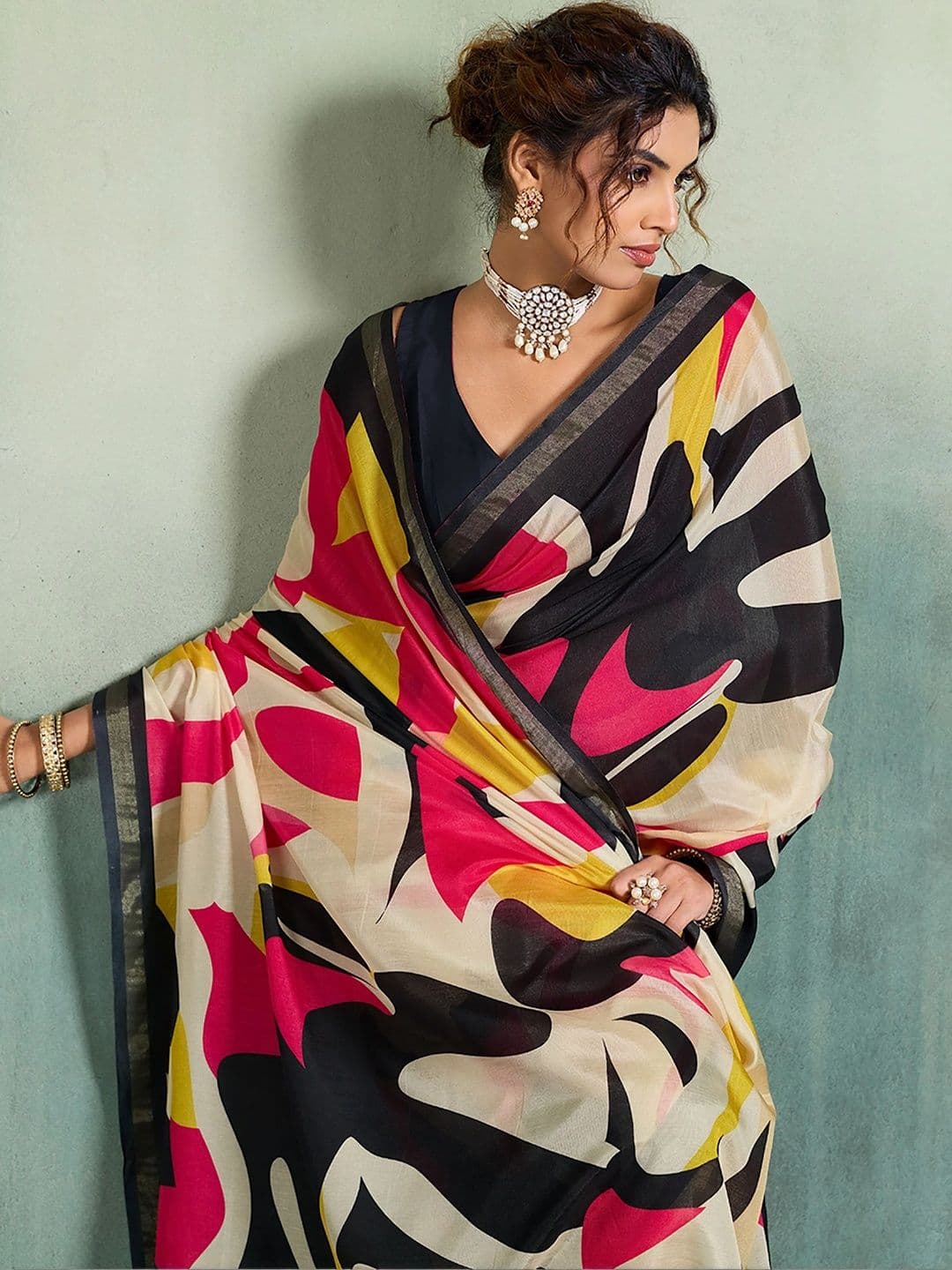 KALINI Designer Block Print Saree thumbnail 3