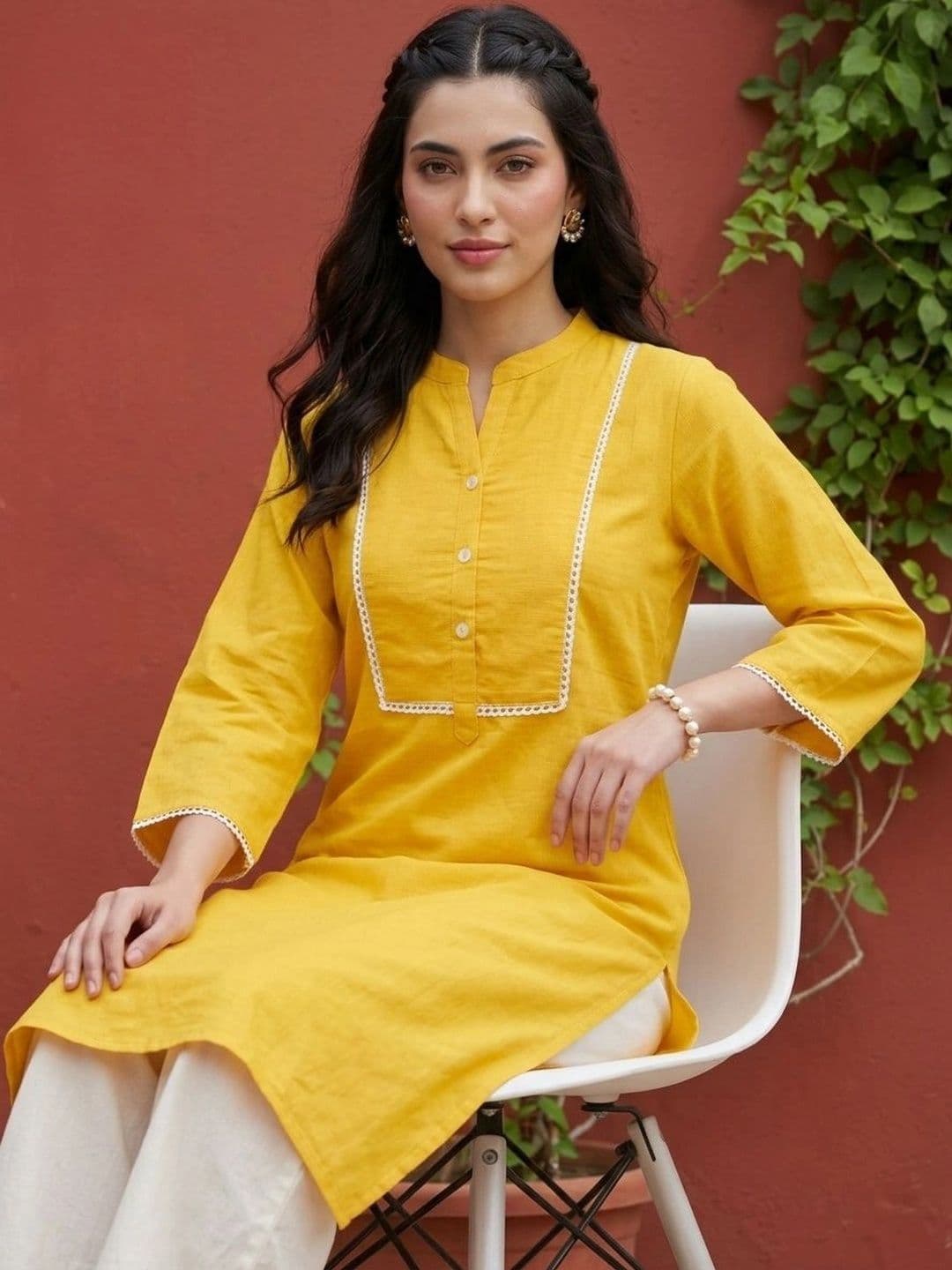 Anouk Women Striped Handloom Kurta thumbnail 3