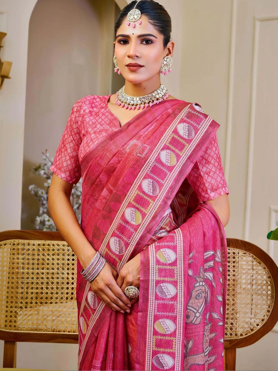 Maroosh  Women Ethnic Motifs Silk Cotton Handloom Saree thumbnail 5