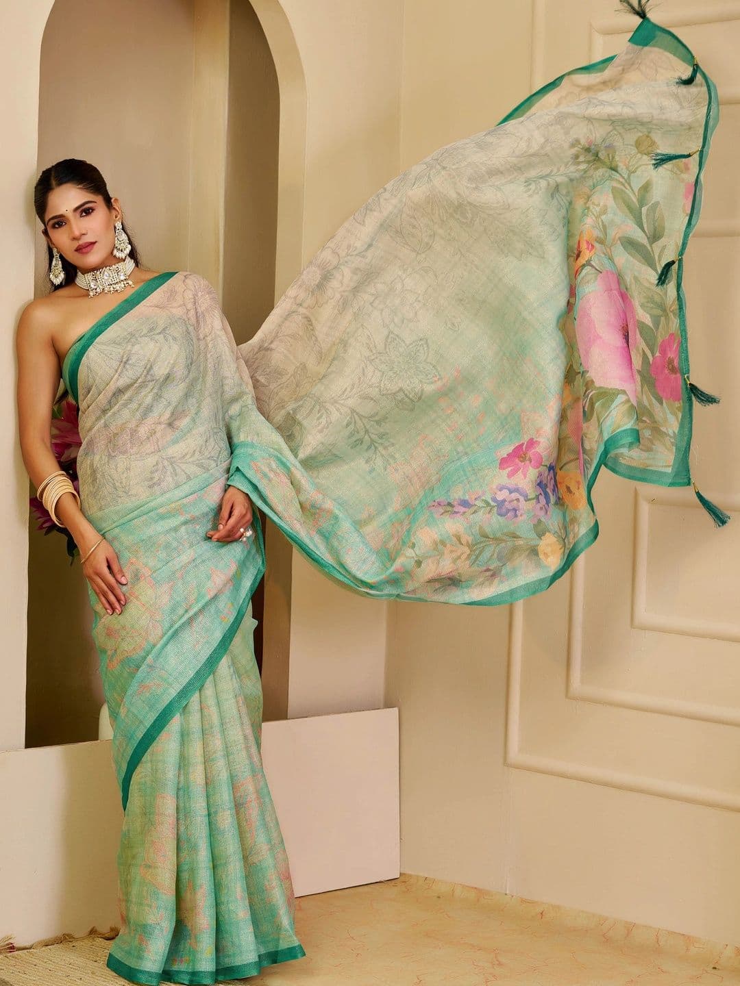 MANVAA Women Floral Silk Cotton Handloom Saree thumbnail 3