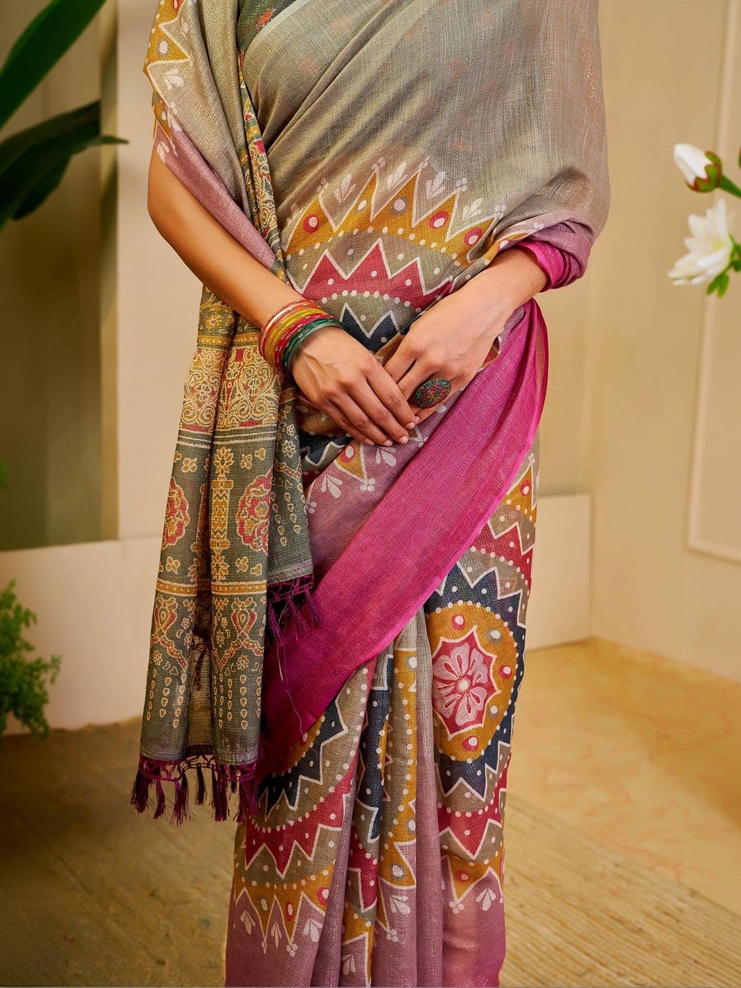 MANVAA Ombre Silk Cotton Handloom Saree thumbnail 4