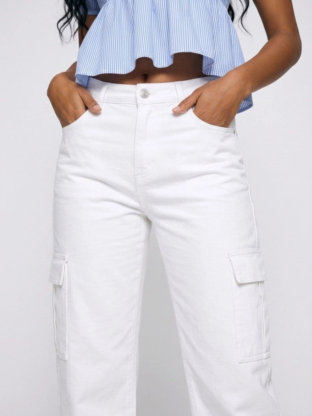 COMFITS Women Classic Relaxed Fit Mid-Rise Stretchable Jeans thumbnail 3