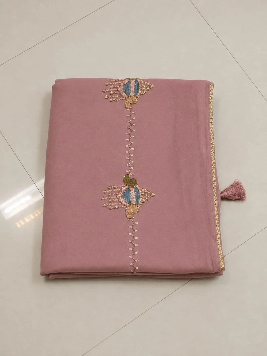 SHRIJAMYAHAM Embroidered Poly Georgette Saree thumbnail 3