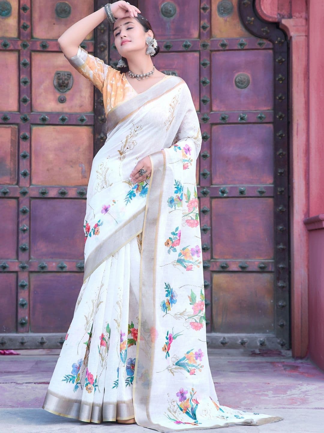 MANVAA Floral Saree thumbnail 4