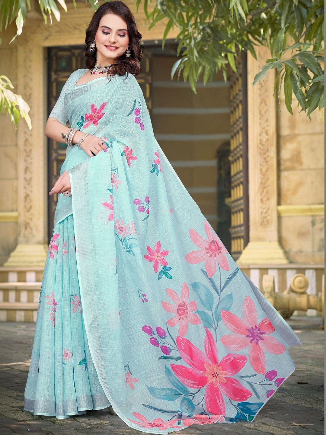 Maroosh Floral Saree thumbnail 6