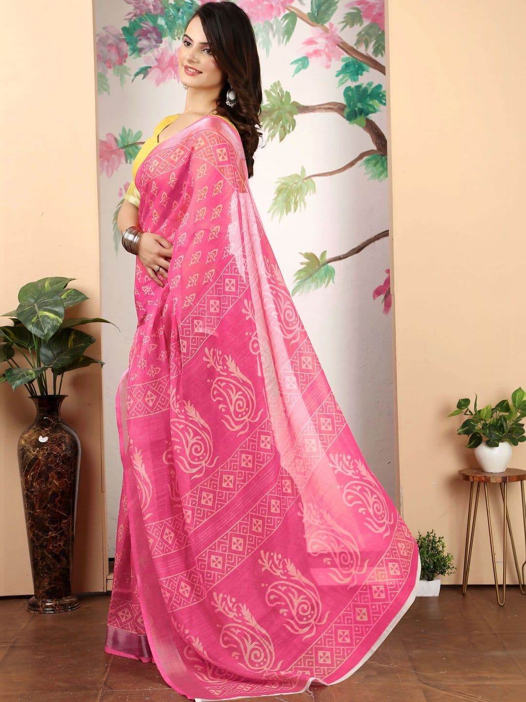 HERE&NOW Floral Saree thumbnail 2