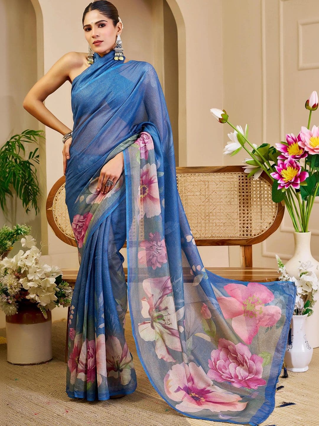 Maroosh Women Floral Silk Cotton Handloom Saree thumbnail 5