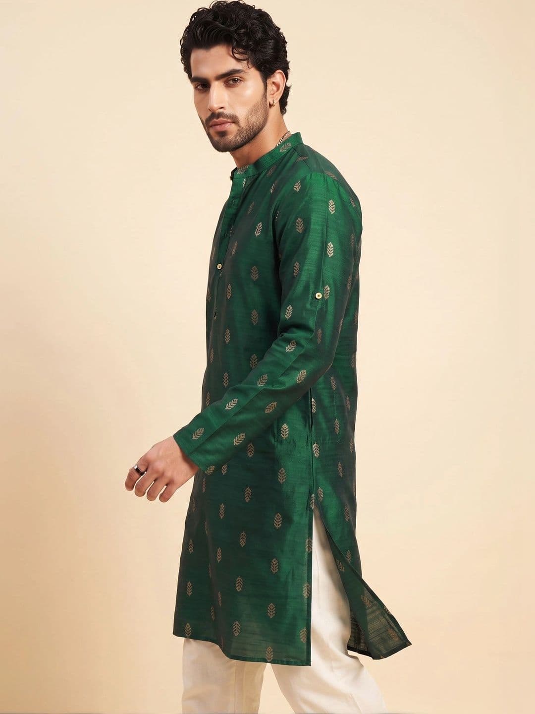 Anouk Men Kurta thumbnail 4
