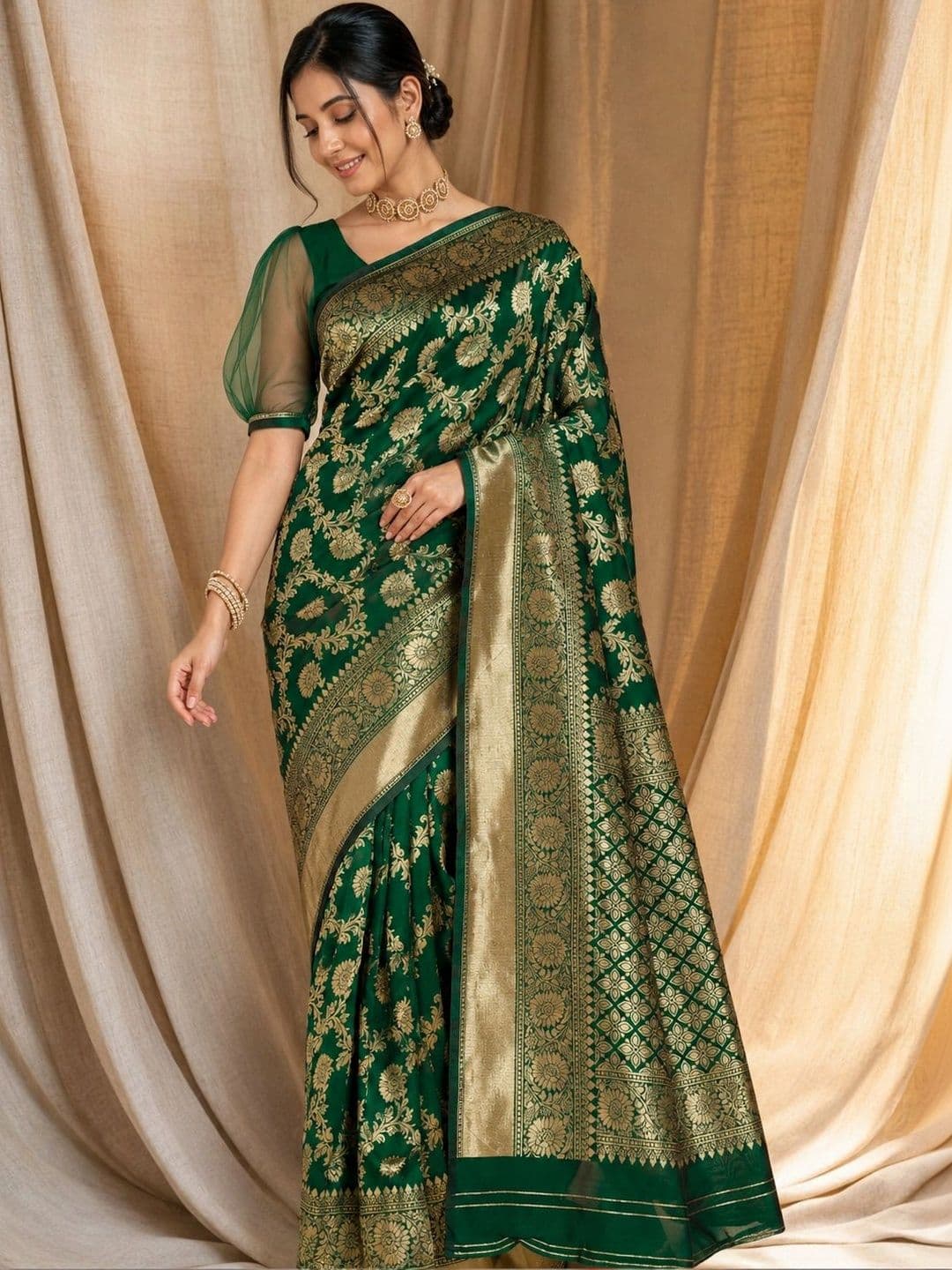 House of Pataudi Women Woven Design Zari Silk Blend Banarasi Saree thumbnail 4