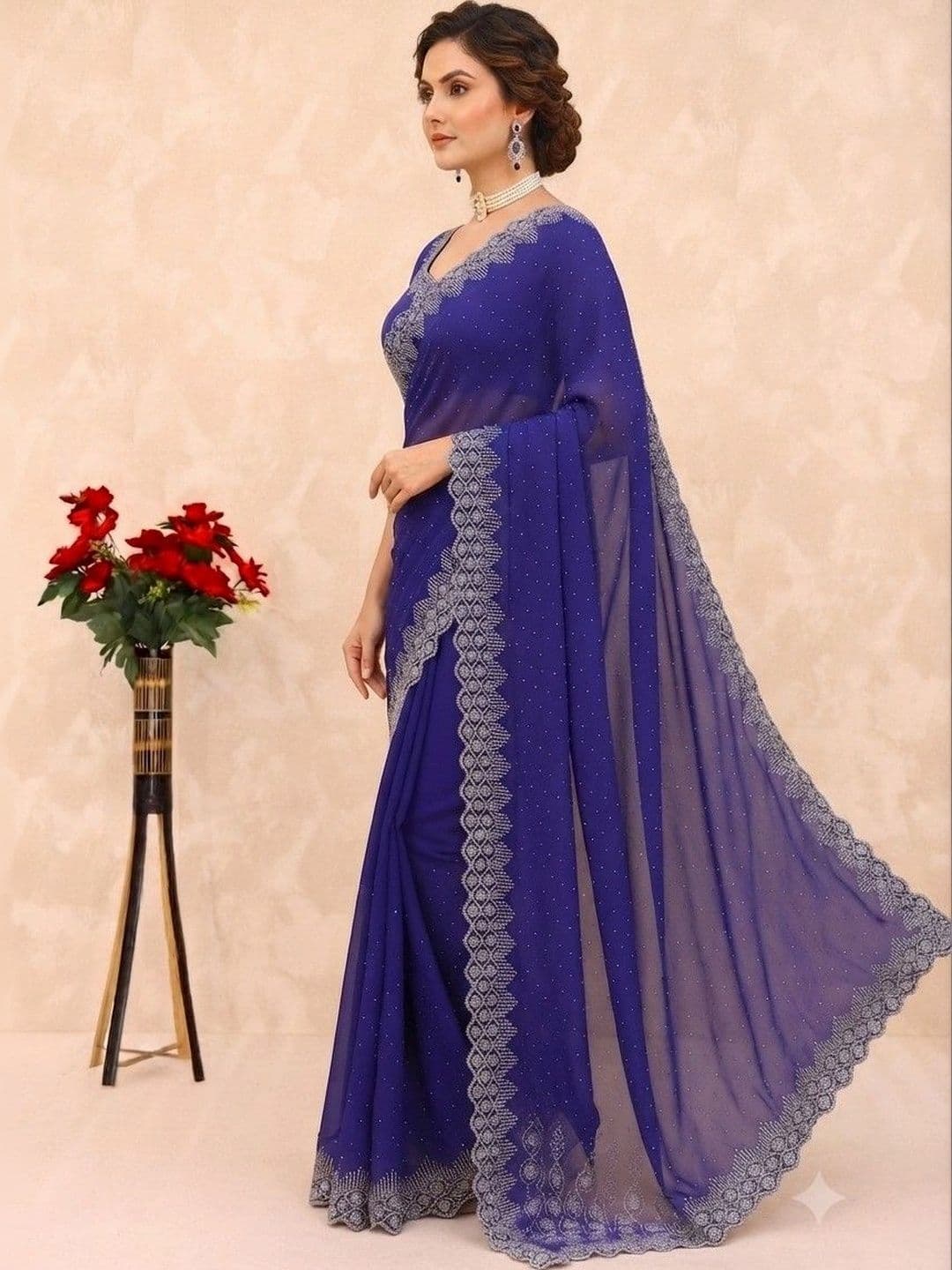 SmileyFashion Embellished Pure Georgette Saree thumbnail 4