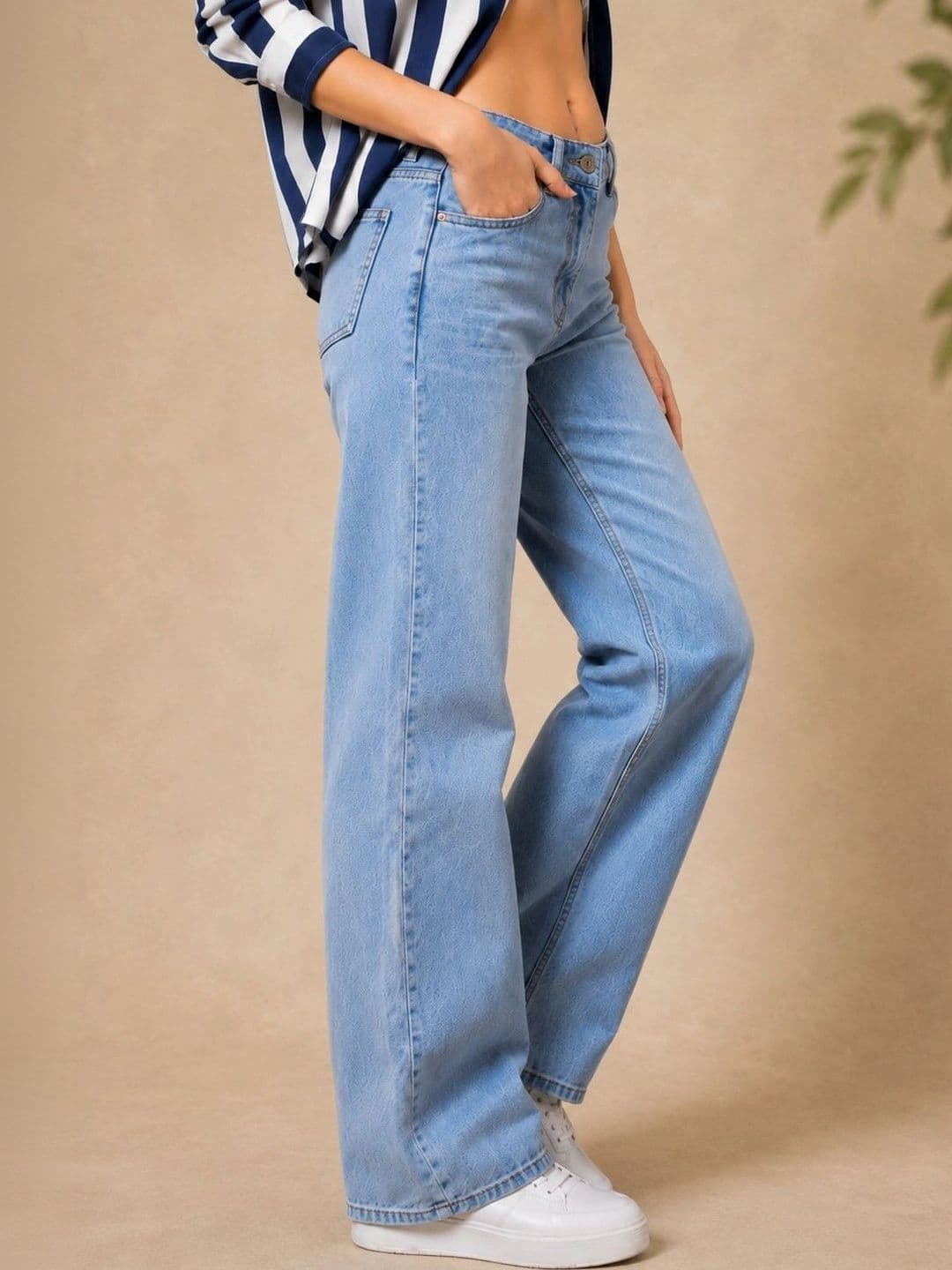 DressBerry Women Comfort Wide Leg High-Rise Light Fade Stretchable Jeans thumbnail 5