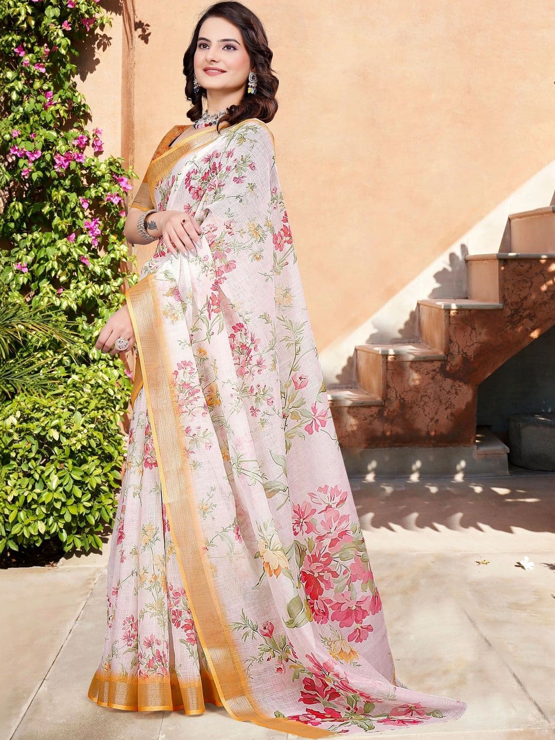 Maroosh Floral Saree thumbnail 7