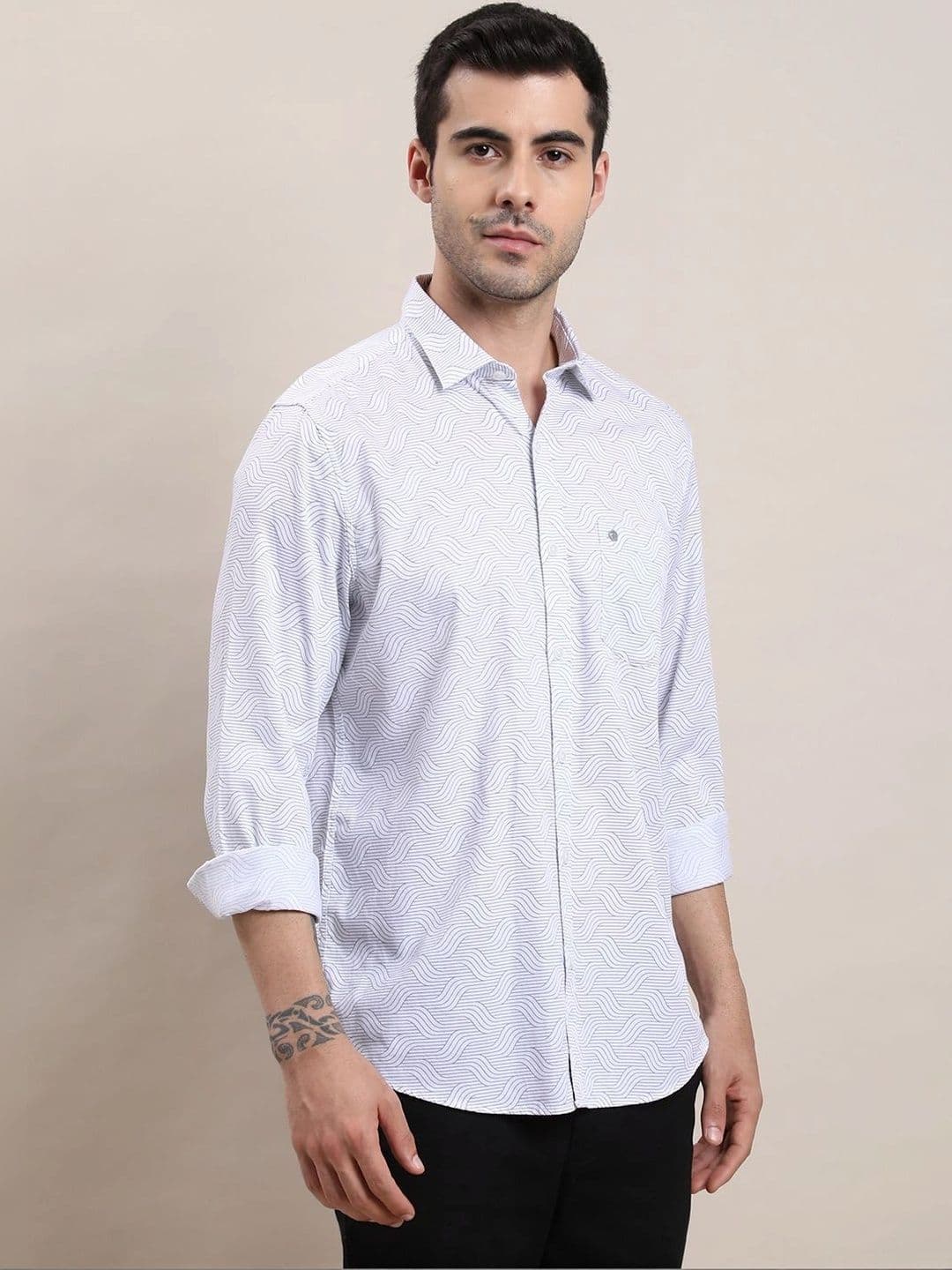 Turtle Men Relaxed Slim Fit Printed Casual Shirt thumbnail 2