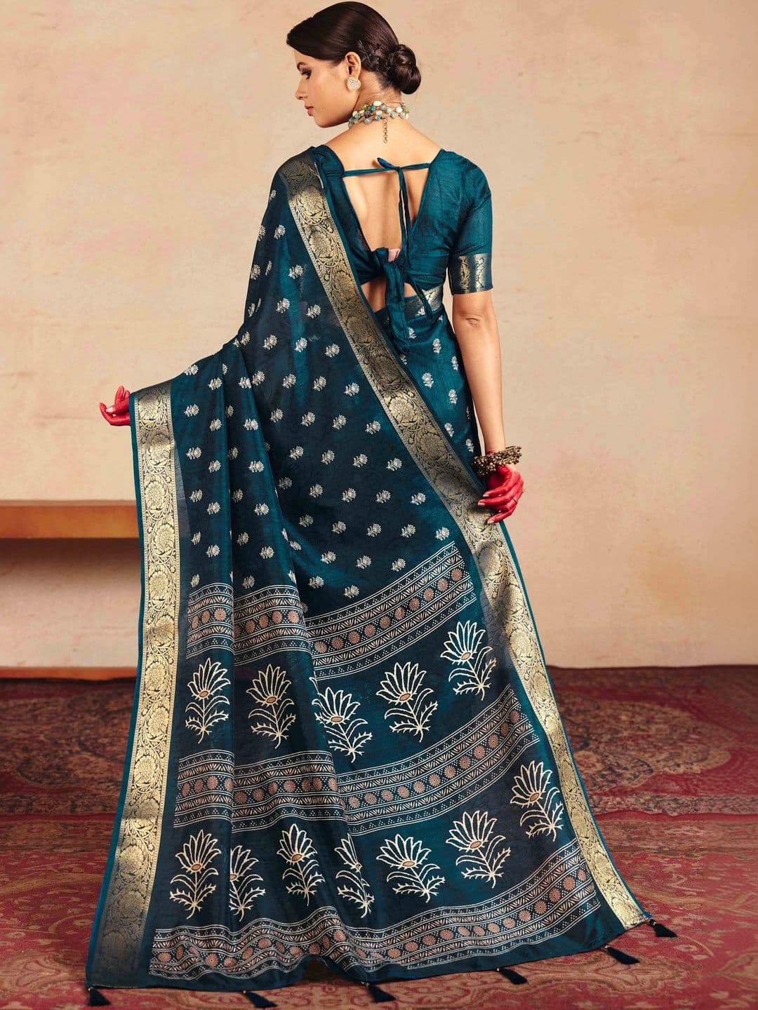 Dhaaga Ghar Woven Design Zari Silk Blend Fusion Saree thumbnail 3