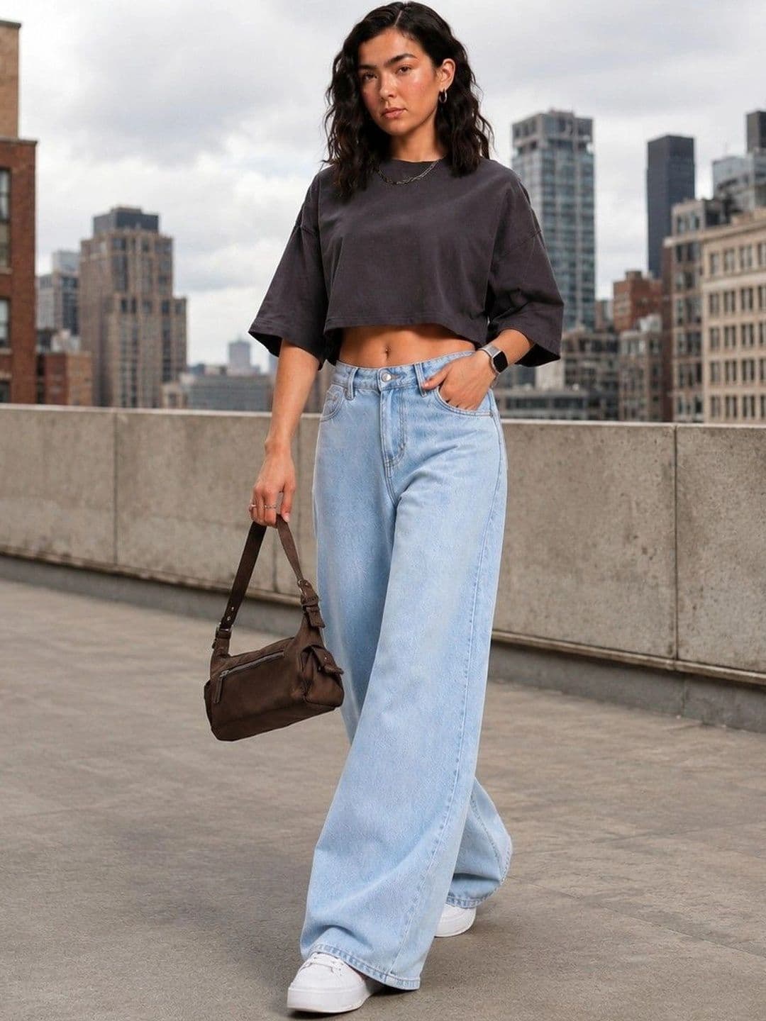 DressBerry Women Comfort Wide Leg High-Rise Light Fade Stretchable Jeans thumbnail 2